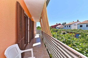 Property grounds - Holiday apartment mit Klimaanlage und Terrasse (Fažana)