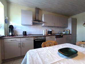 Unclassified image, 4 of 22, button - Vacation apartment 1 - Ferienhof Petersen: Vacation in the inland (Großenwiehe)