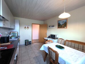 Unclassified image, 2 of 22, button - Vacation apartment 1 - Ferienhof Petersen: Vacation in the inland (Großenwiehe)