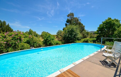 Lovely home in La Garde with kitchen