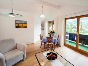 Imagen sin descripción, 3 de 9, botón