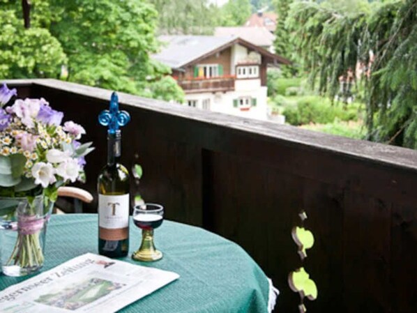 Imagen sin descripción, 1 de 9, botón