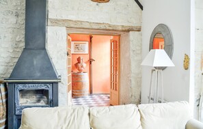 Interior - Amazing home in Riviere (Riviere)