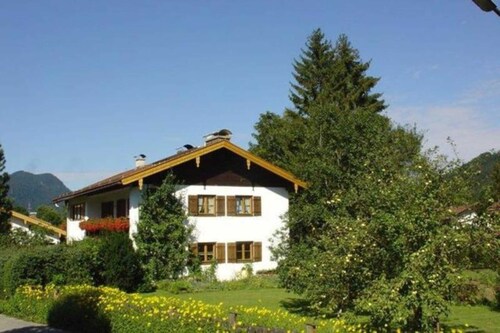 Ferienwohnungen Lindinger - Holiday apartment Atelier