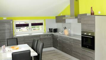 Fridge, microwave, oven, dishwasher