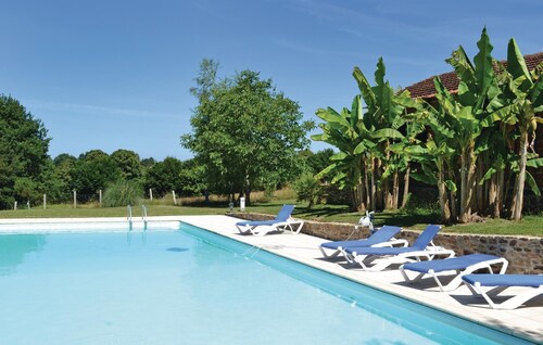 Beautiful home in Jumilhac