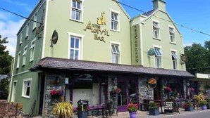Exterior - The Anvil Bar & Restaurant (Castlemaine)