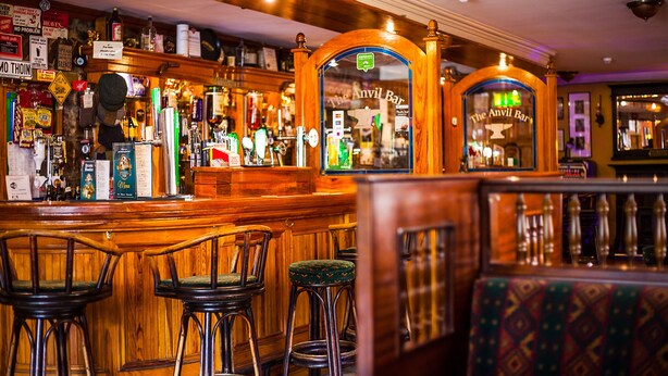 Bar (on property) - The Anvil Bar & Restaurant (Castlemaine)