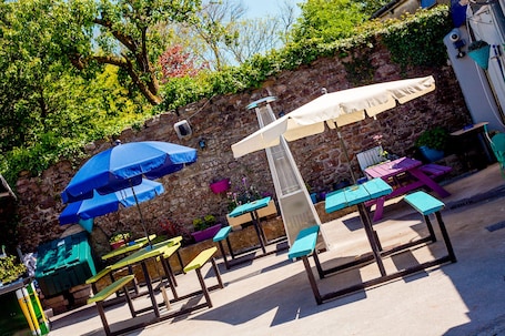 Área de parrilladas y picnic