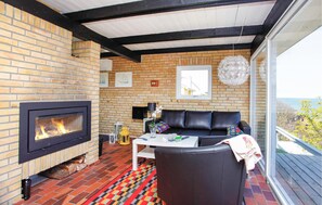 Fernseher, Kamin