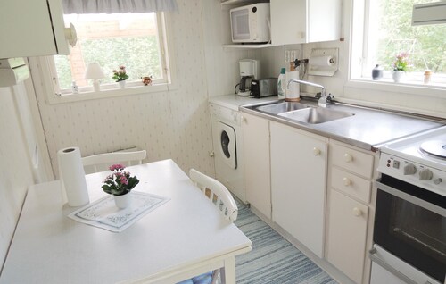 1 bedroom lovely home in Oskarström