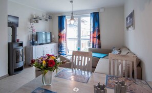 TV, fireplace - ANKERPLATZ App Nr 5 max 4 pers - 3/5 (Dierhagen)