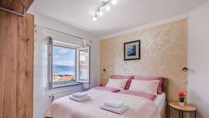 2 bedrooms, WiFi - Holiday apartment mit Balkon (Čižići)