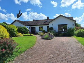 Imagen sin descripción, 4 de 32, botón