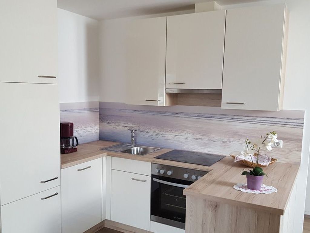 Oven, dishwasher, coffee/tea maker, electric kettle