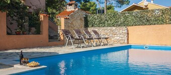 Awesome apartment in Jadrija with WiFi