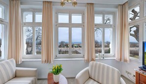 星評価なしの画像、2 / 13、ボタン