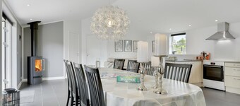 Beautiful home in Bogø By with WiFi