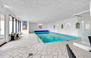 Piscine couverte