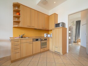 Fridge, microwave, oven, dishwasher - beach street 14-11.. - Strandstr. 14 Whg. 11 (Kühlungsborn)