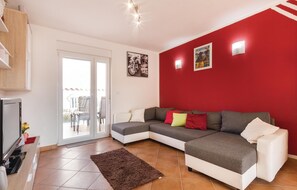 Fernseher, Kamin, DVD-Player, Tischtennisplatte