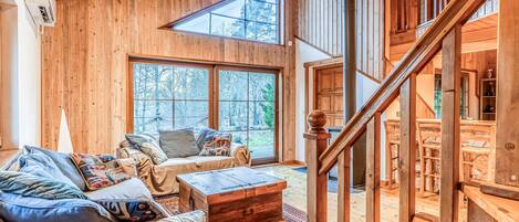 TV, fireplace, DVD player