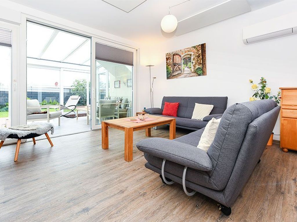 Televisie en een open haard