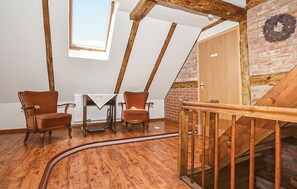 Interior - Nice home in Pl-76-113 Postomino (Pl-76-113 Postomino)