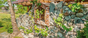 Nice home in Pl-76-113 Postomino