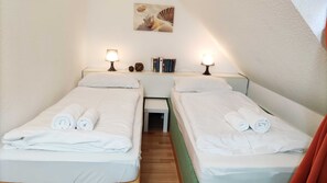 Unclassified image, 4 of 18, button