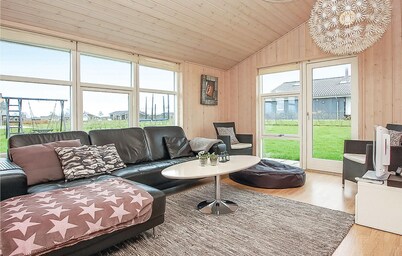 Lovely home in Haderslev with WiFi