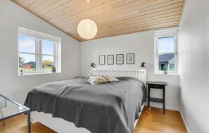 3 slaapkamers, reisbedje, gratis wifi