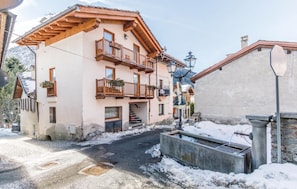 Exterior - Cozy apartment in Brusson AO with WiFi (Brusson AO)