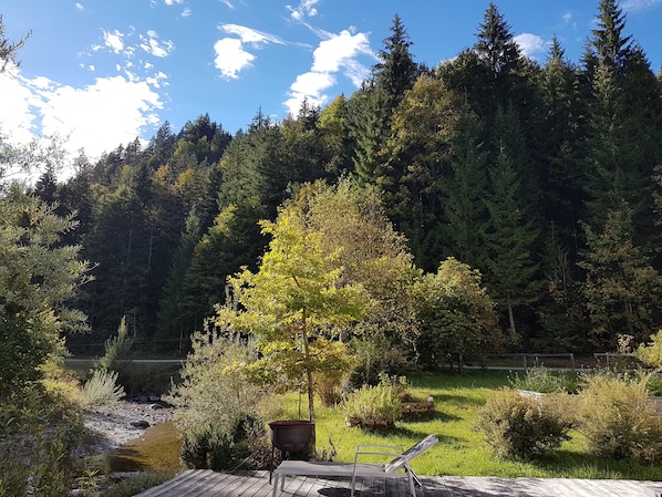 Enceinte de lâhĂ©bergement