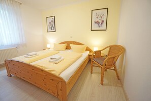 1 bedroom, WiFi, bed sheets - Holiday idyll at the dune - near the beach / first row - Apartment 10 (Heringsdorf)