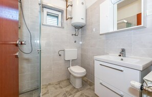 Bathtub
