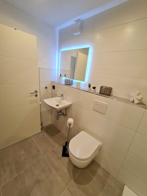 Imagen sin descripción, 4 de 24, botón