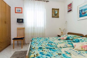 2 bedrooms, free WiFi