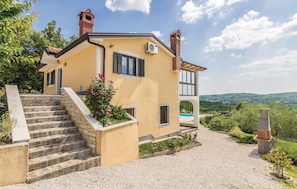 Exterior - Stunning home in Meloni with sauna (Meloni)