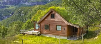 Trevligt hus i Vikeså med sjöutsikt