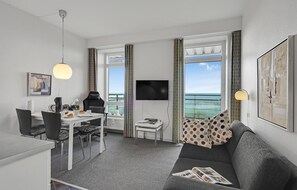 Living area - 1 bedroom awesome apartment in Tranekær (Tranekær)