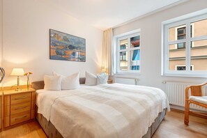 2 Schlafzimmer, Reisekinderbett, WLAN