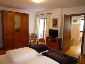 1 chambre, coffres-forts dans les chambres, Wi-Fi, draps fournis