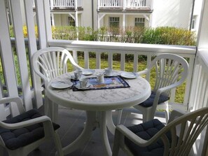 Unclassified image, 4 of 10, button - (11) 2-room apartment - apartment house Sonnenburg (Kühlungsborn)