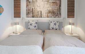 2 habitaciones, cuna de viaje, wifi gratis y ropa de cama 