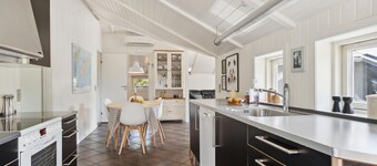 4 bedroom gorgeous home in Blåvand