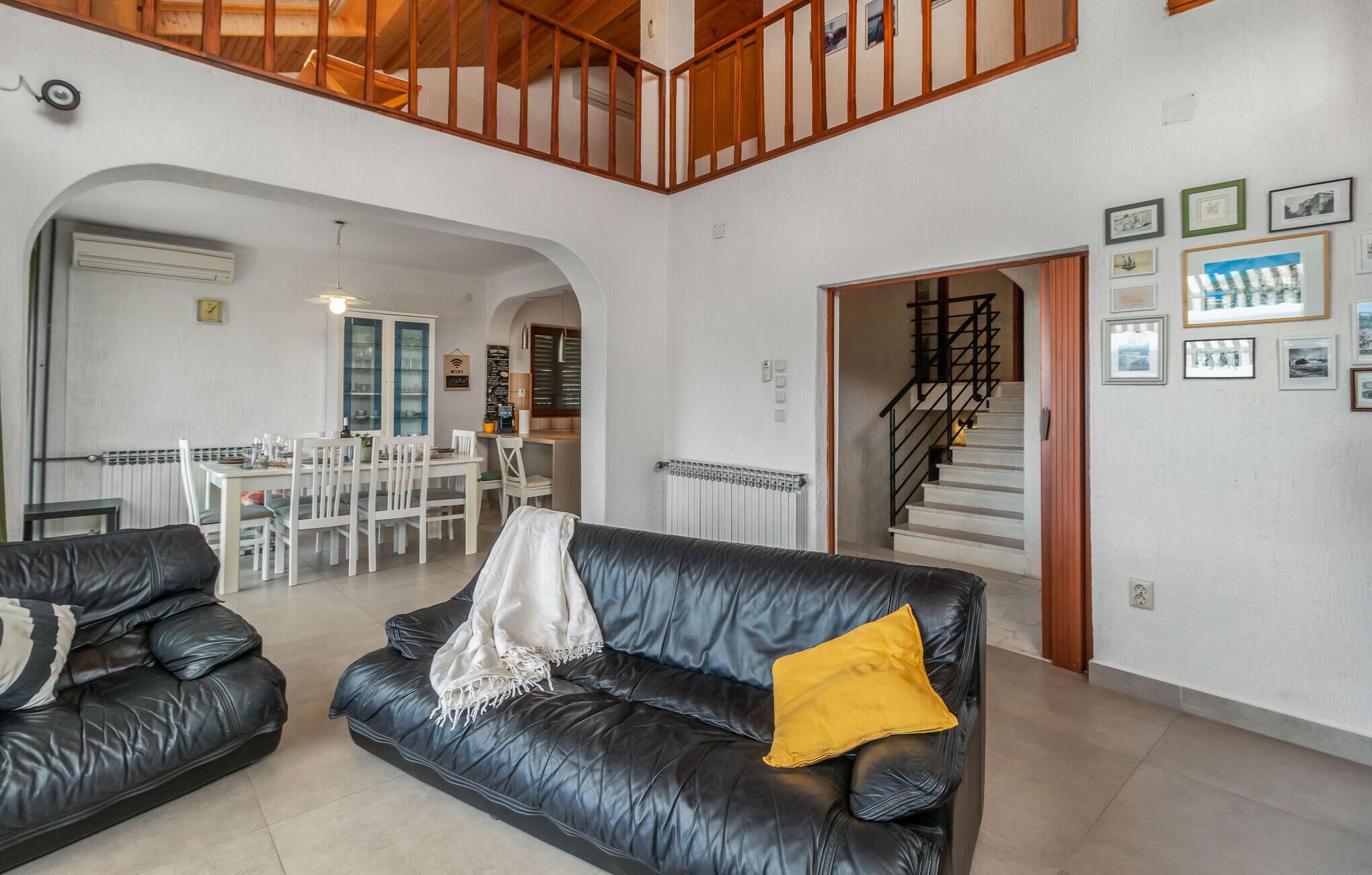 Cozy Home In Dramalj With House Sea View - Jadranovo