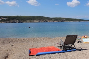 Una playa cerca