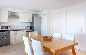 Fridge, stovetop, dishwasher - Amazing home in Gran Alacant (Gran Alacant)