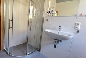 Imagen sin descripción, 2 de 17, botón